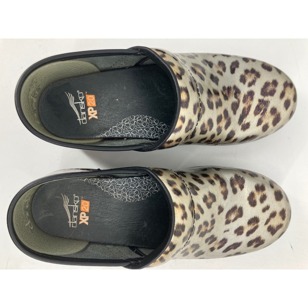Dansko Professional Clogs Women 37 6.5-7 Gold Leopard Patent Leather Excellent - Picture 9 of 9